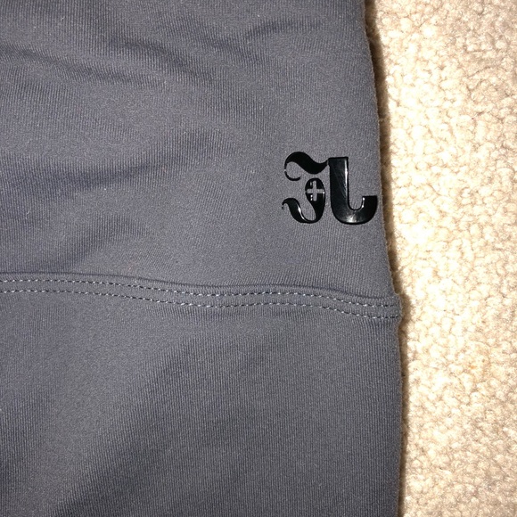 Gray jo+jax’s leggings - Picture 2 of 3
